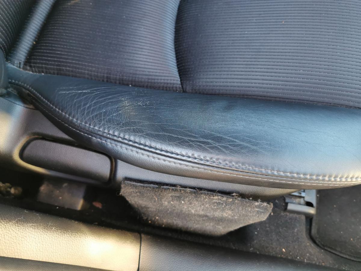 Mazda 6 GH Beifahrersitz Sitz Autositz vorn rechts Stoff Leder TEXT