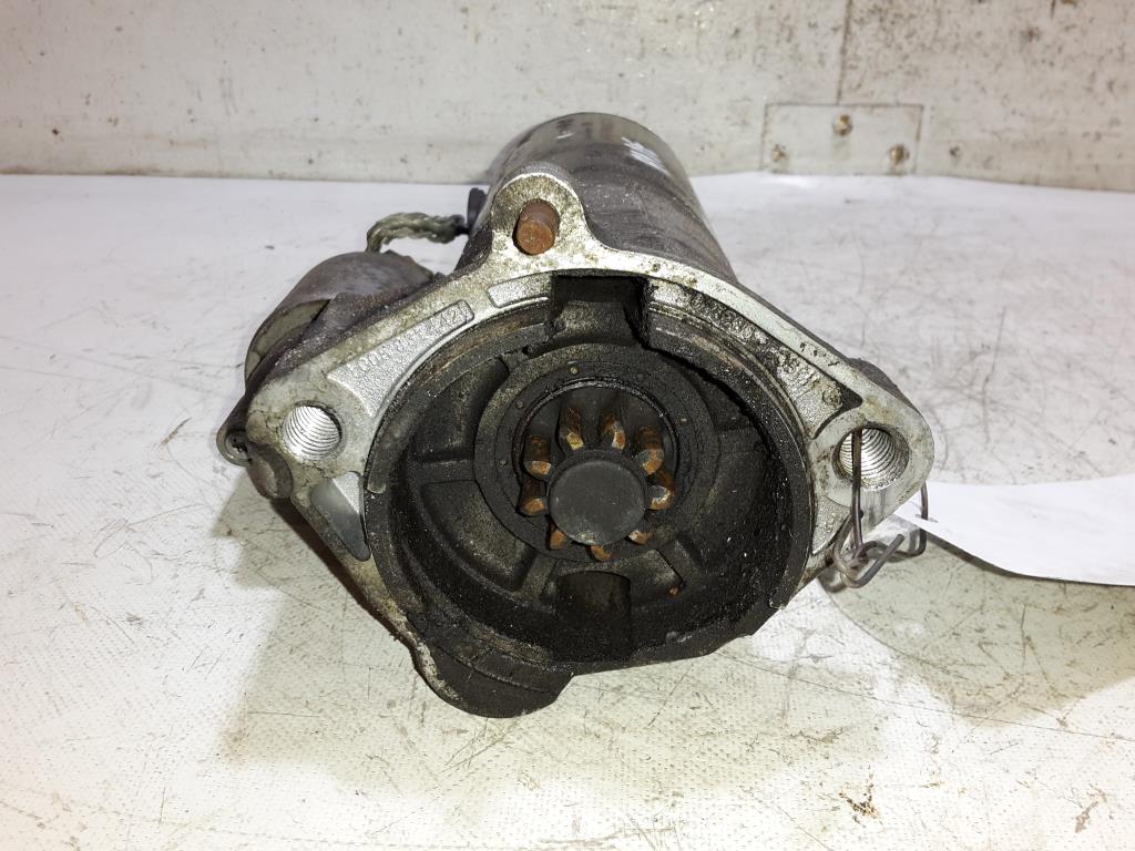 Audi A4 8E B7 BJ 2006 Anlasser Starter 2.0TDI 125KW 0001125053 Bosch