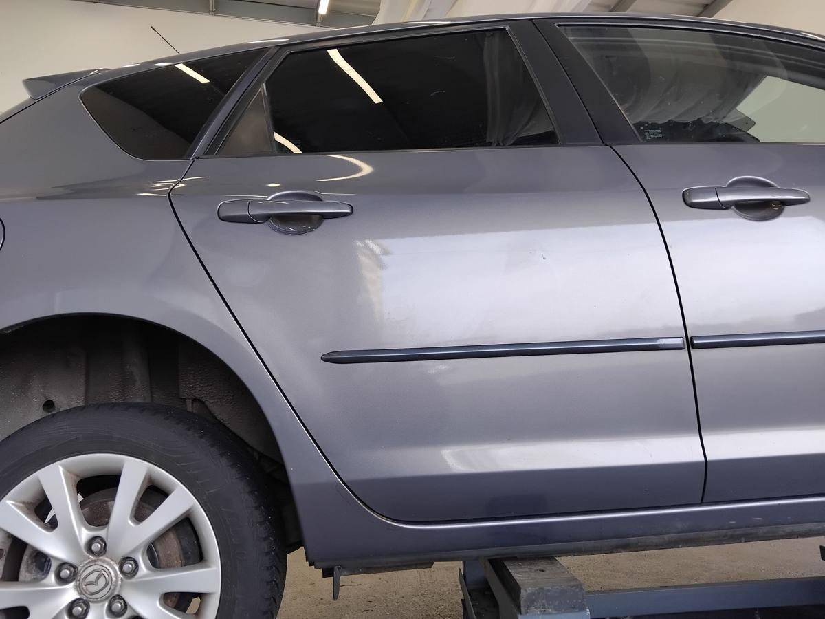 Mazda 3 BK T&uuml;r hinten rechts graumetallic 5-t&uuml;rig Flie&szlig;heck BJ2008