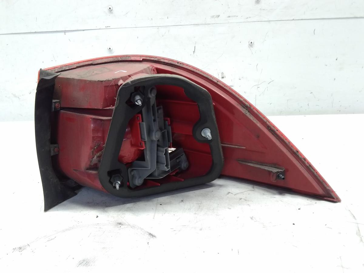 VW Golf 5 Variant original Rückleuchte Heckleuchte links BJ2008