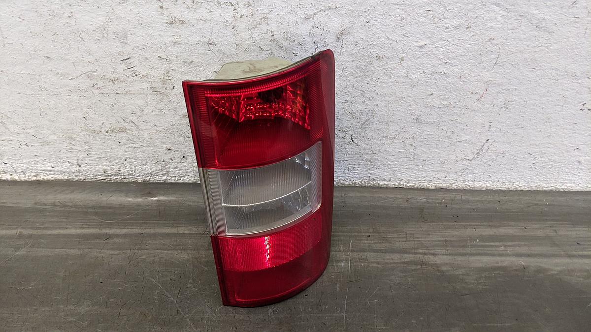 Ford Transit Connect Rückleuchte Schlussleuchte Lampe hinten rechts Ford Transit Connect Rückleuchte Schlussleuchte Lampe hinten rechts
