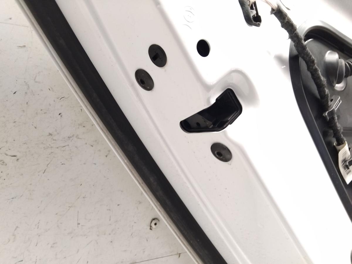 VW Golf 7 T&uuml;r hinten links 5-T&uuml;rer Flie&szlig;heck weiss LC9A pure white Bj.2016