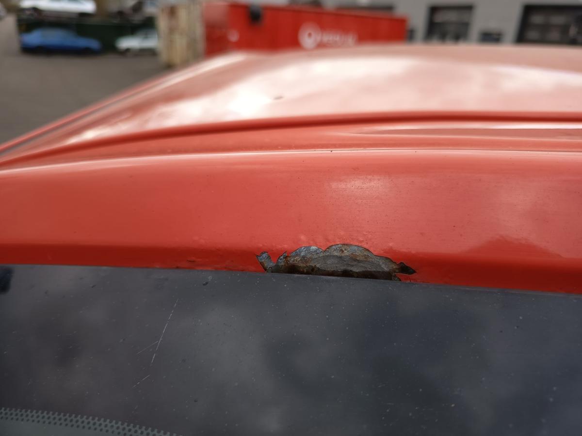 Ford KA RU8 original Heckklappe mit Scheibe Rost Sunriserot Bj 2010