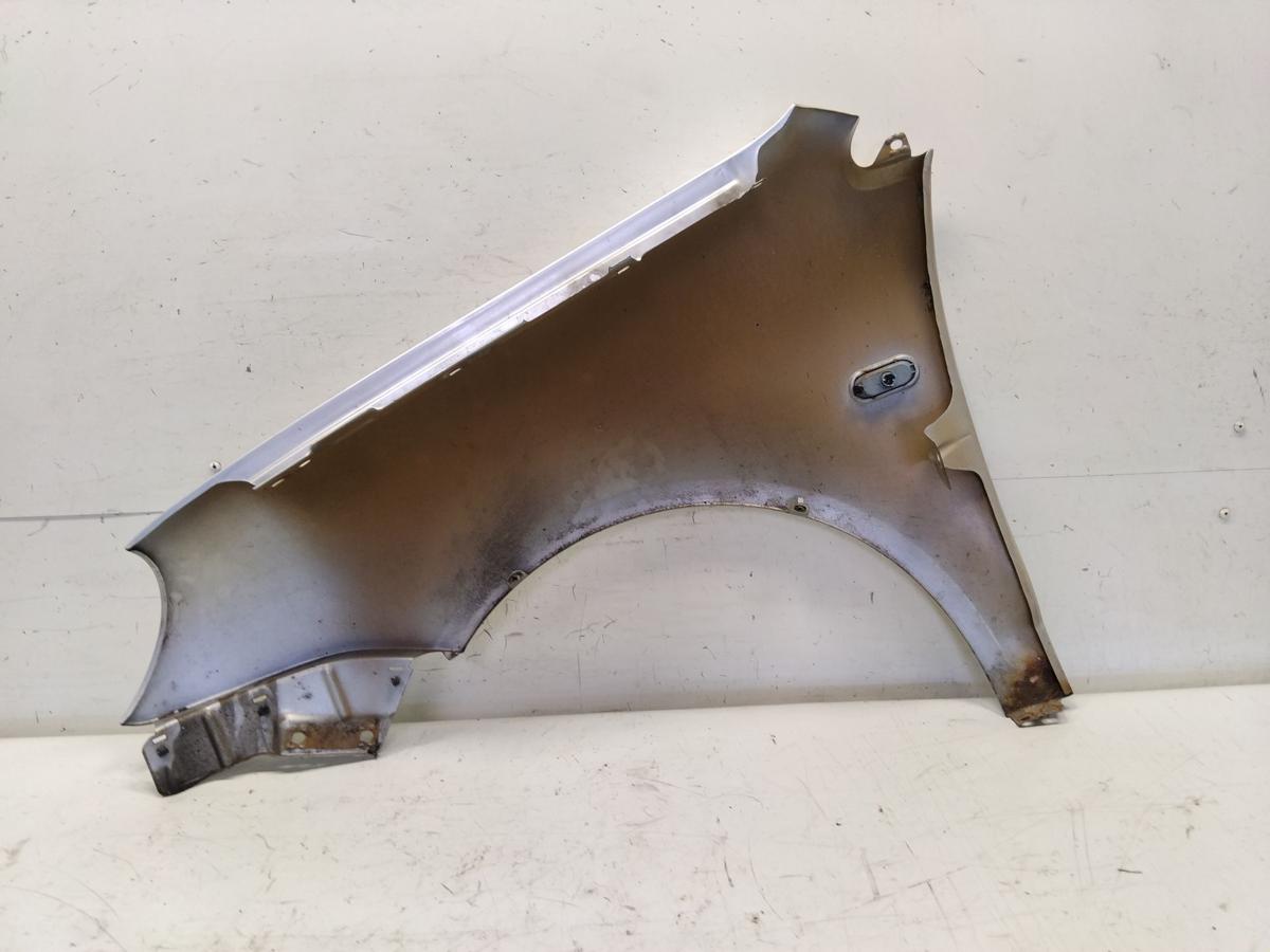 VW Polo 9N1 original Kotfl&uuml;gel vorn rechts LA7W reflexsilbermetallic BJ2004