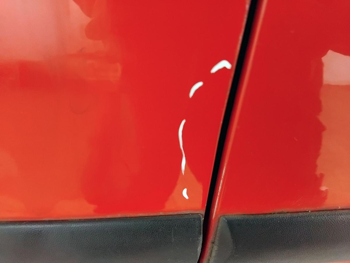 VW Golf 5 1K T&uuml;r vorn links Fahrert&uuml;r tornadorot LY3D 5-t&uuml;rig BJ2004 Flie&szlig;heck