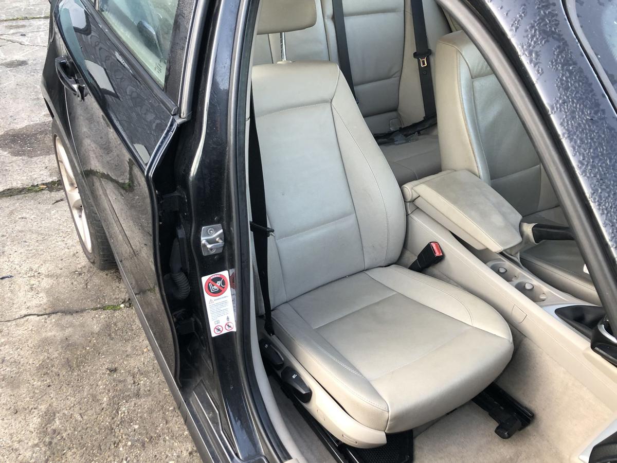 BMW 1er E87 LCI ab07 Sitz vorn rechts Beifahrersitz ohne Heizung Leder 5-türer