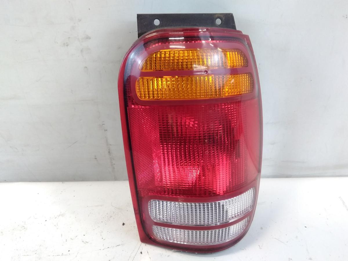 Ford Explorer 2 original Rückleuchte Heckleuchte rechts EU-Modell BJ1999