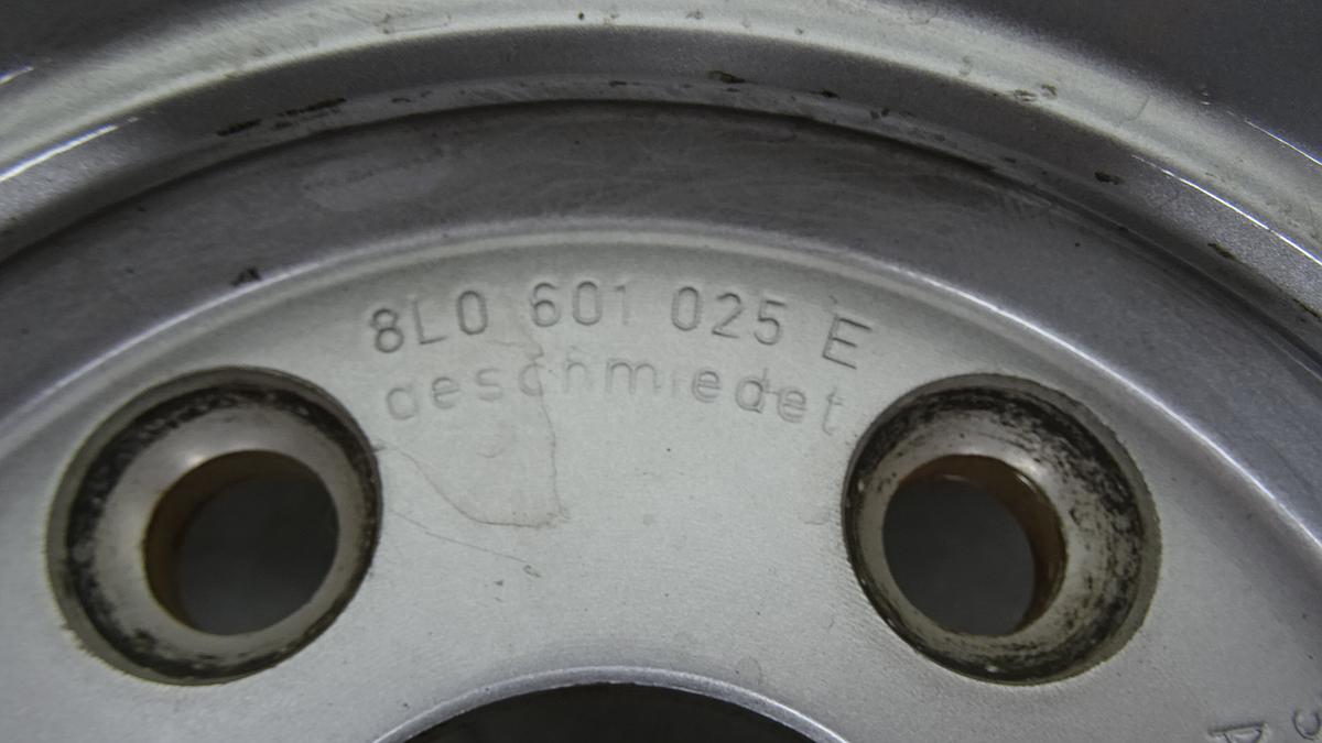 Audi A3 8L Alufelge Felge Alu 8L0601025E 6x15 ET38 Bj1998