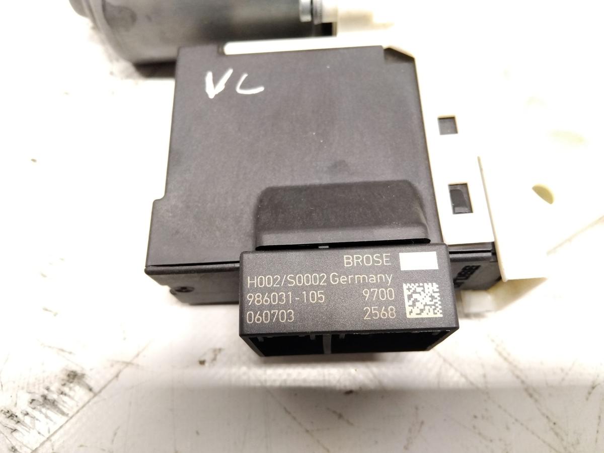 Seat Ibiza III 6L original Fensterhebermotor vorn links 6L2959802 BJ2007