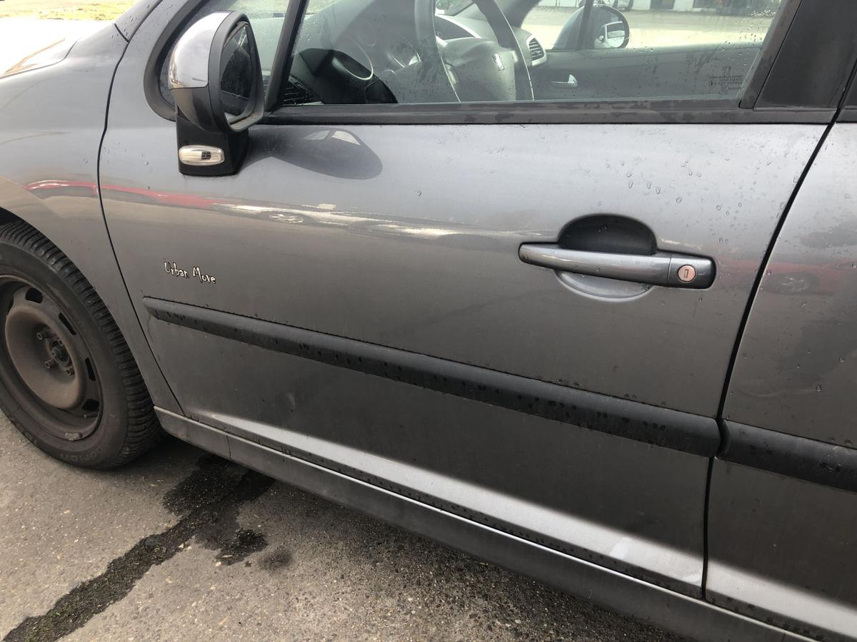 Peugeot 207 SW Typ WE T&uuml;r vorn links Fahrert&uuml;r im Rohbau KTH Thorium Grau