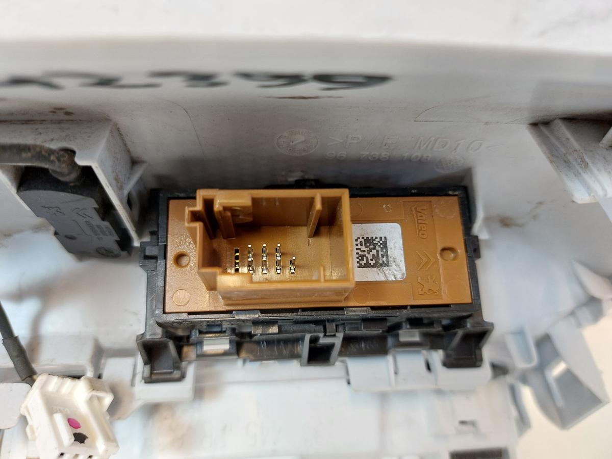 Peugeot 2008 I CU ab16 Innenraumleuchte Innenleuchte Dachleuchte mit SOS Taste