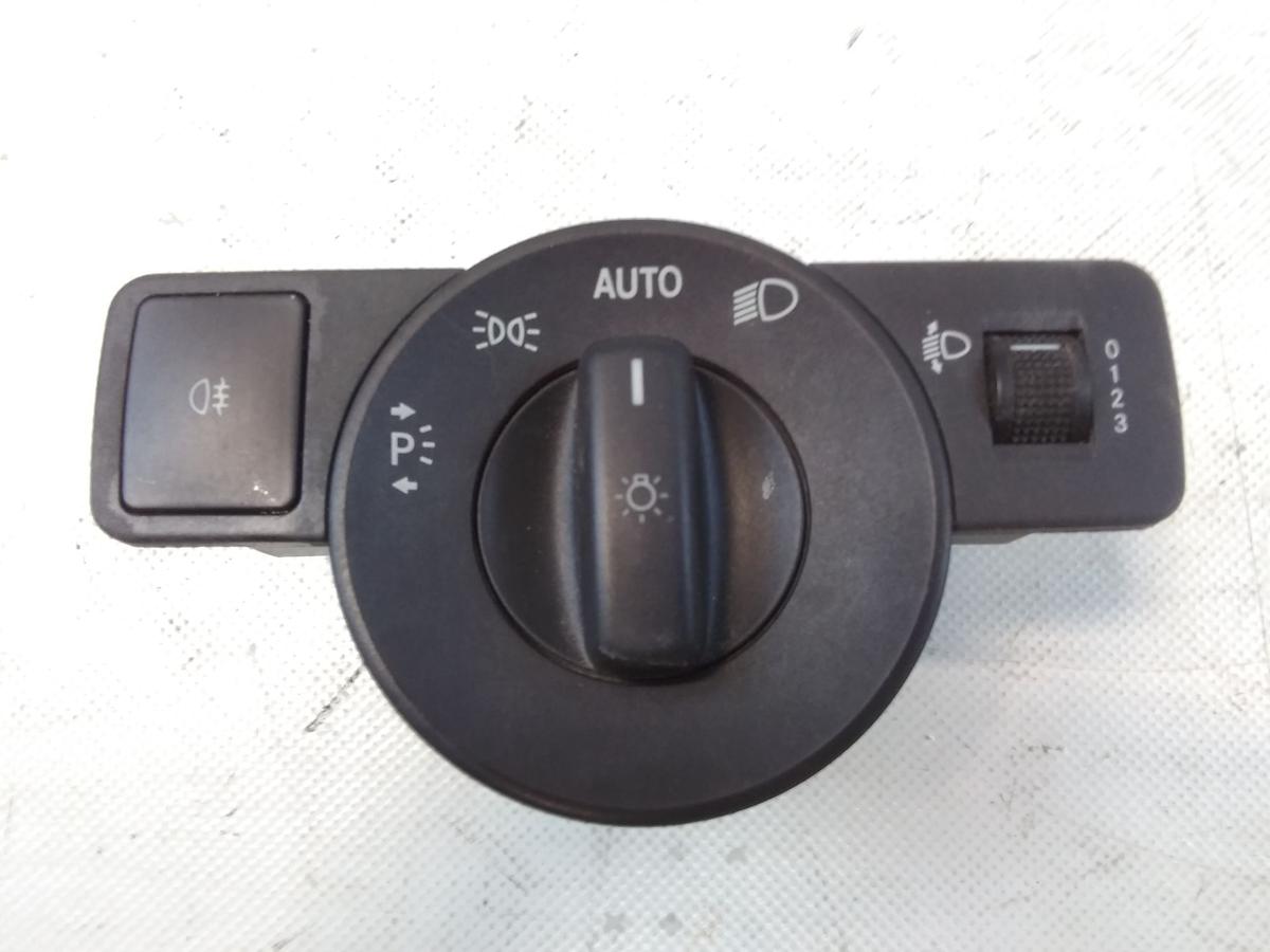 Mercedes Benz Vito 447 original Lichtschalter A4479058100 Bj.2014