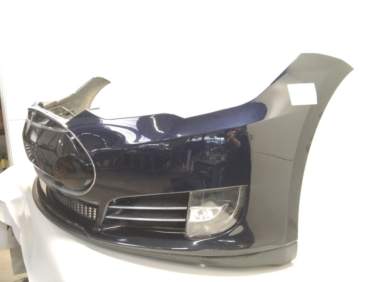 Tesla Model S P85D orig Sto&szlig;stange Stossf&auml;nger vorn mit Parkhilfe BJ2014 PMMB pacificblue