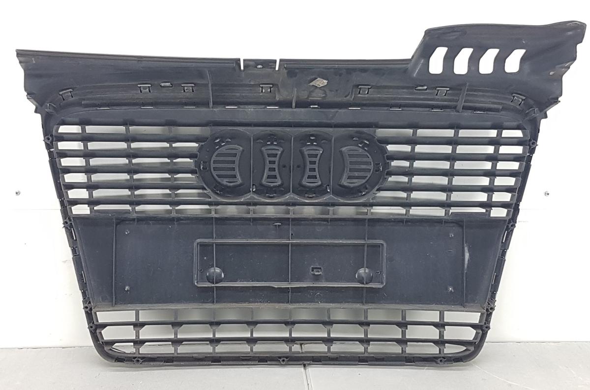 Audi A4 8E Kühlergrill 8E0853651Q Bj2006 schwarz Singleframe