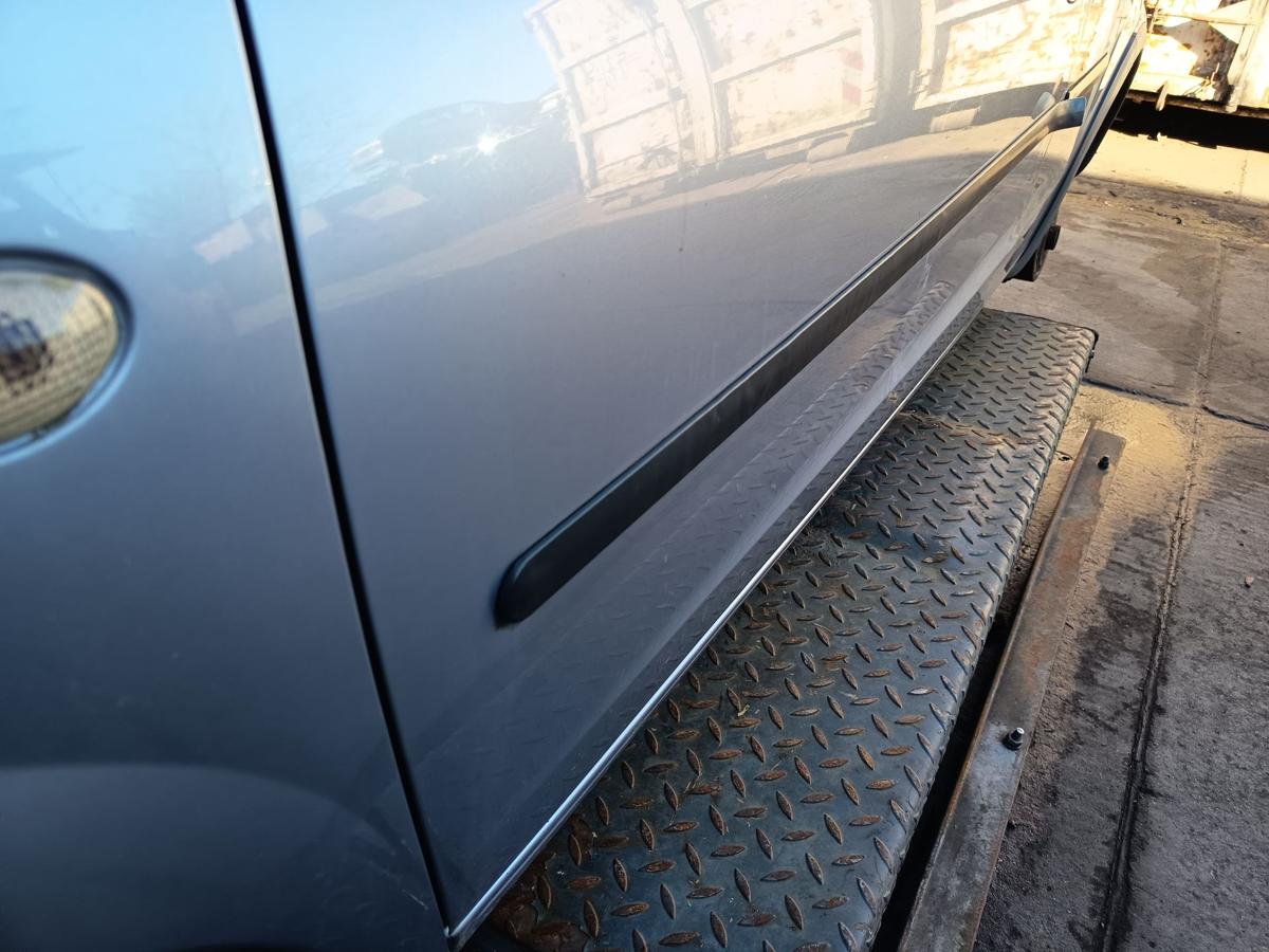 Opel Corsa C original T&uuml;r links Fahrer 3t&uuml;rer Z163 Lichtsilber Bj 2004