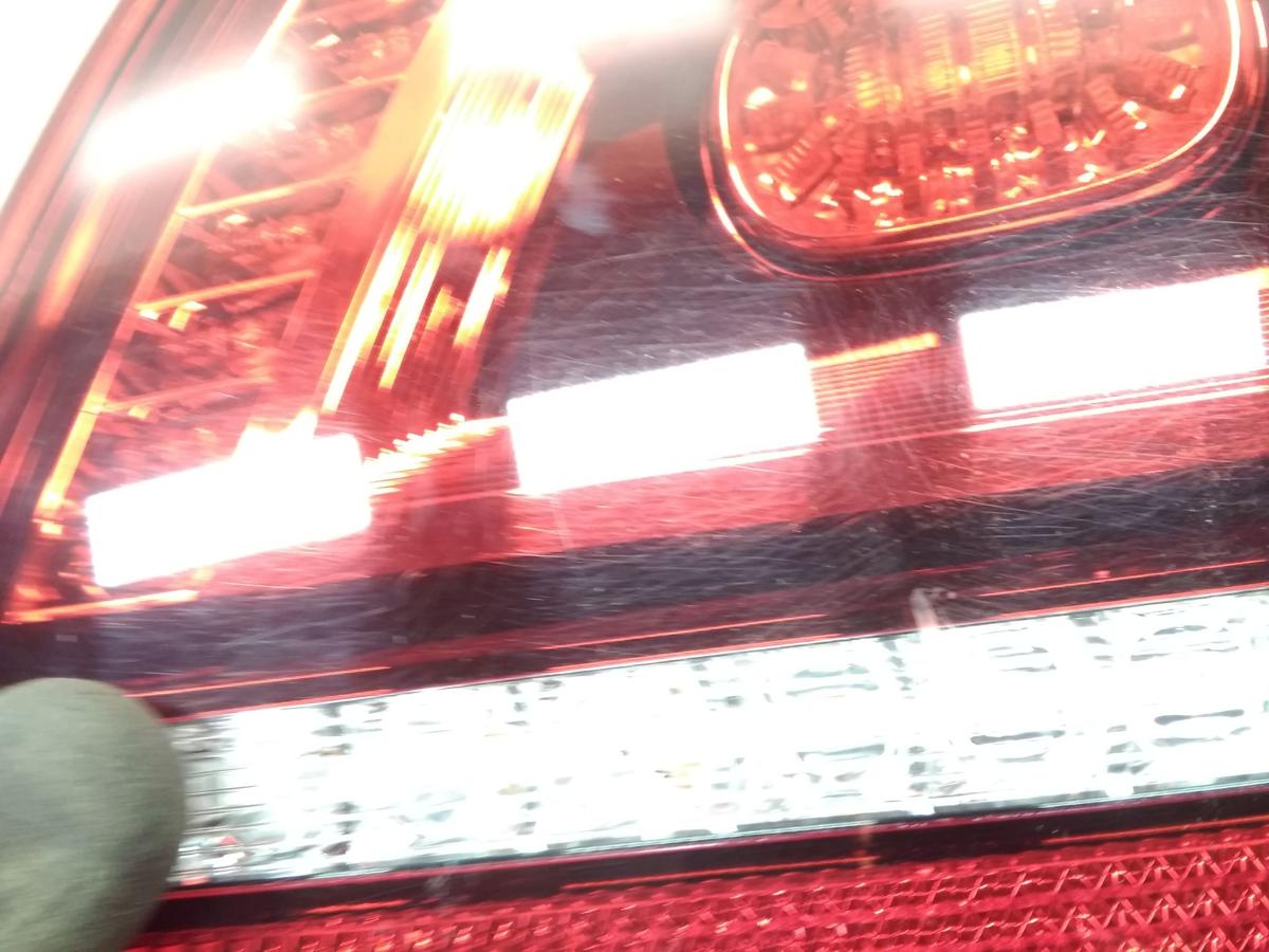 VW Phaeton GP4 original Rückleuchte Heckleuchte innen rechts LED Bj.2015