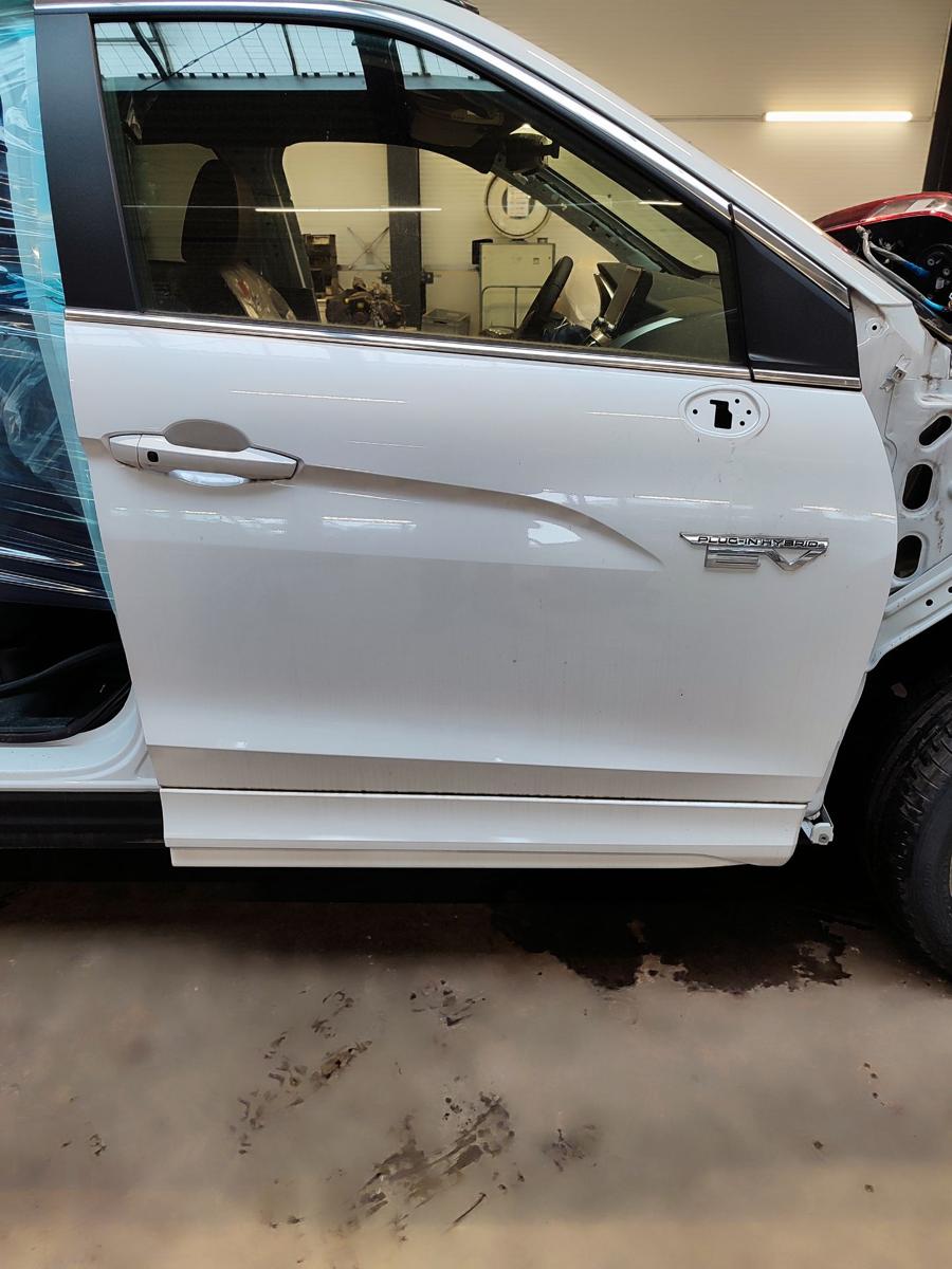 Mitsubishi Eclipse Cross original T&uuml;r Beifahrert&uuml;r vorn rechts W85 ab 03/2021
