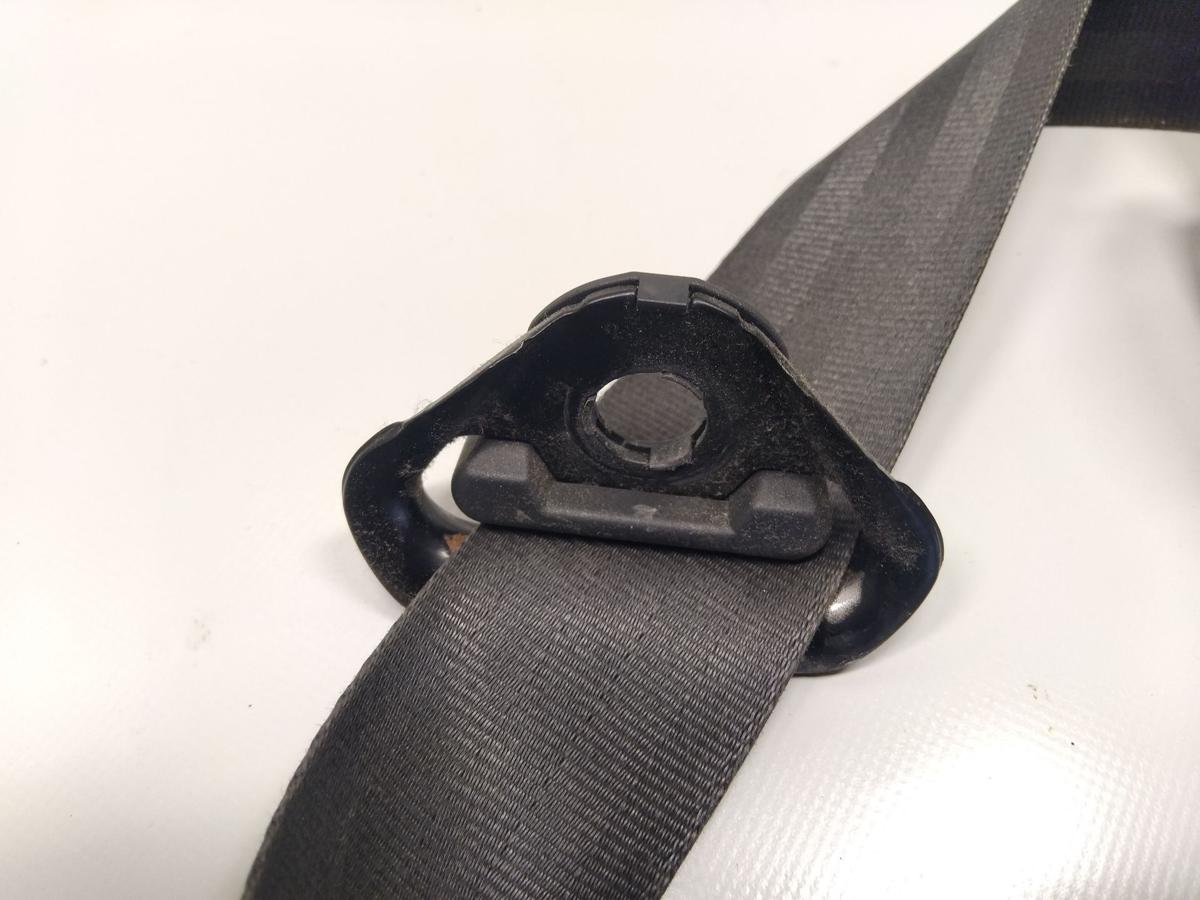 Opel Corsa E original Sicherheitsgurt vorn links 5-T&uuml;rer schwarz Bj.2015