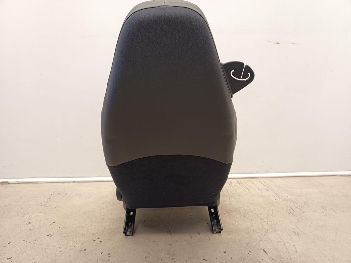 Smart Fortwo 451 original Sitz vorne rechts Stoff Baujahr 2009