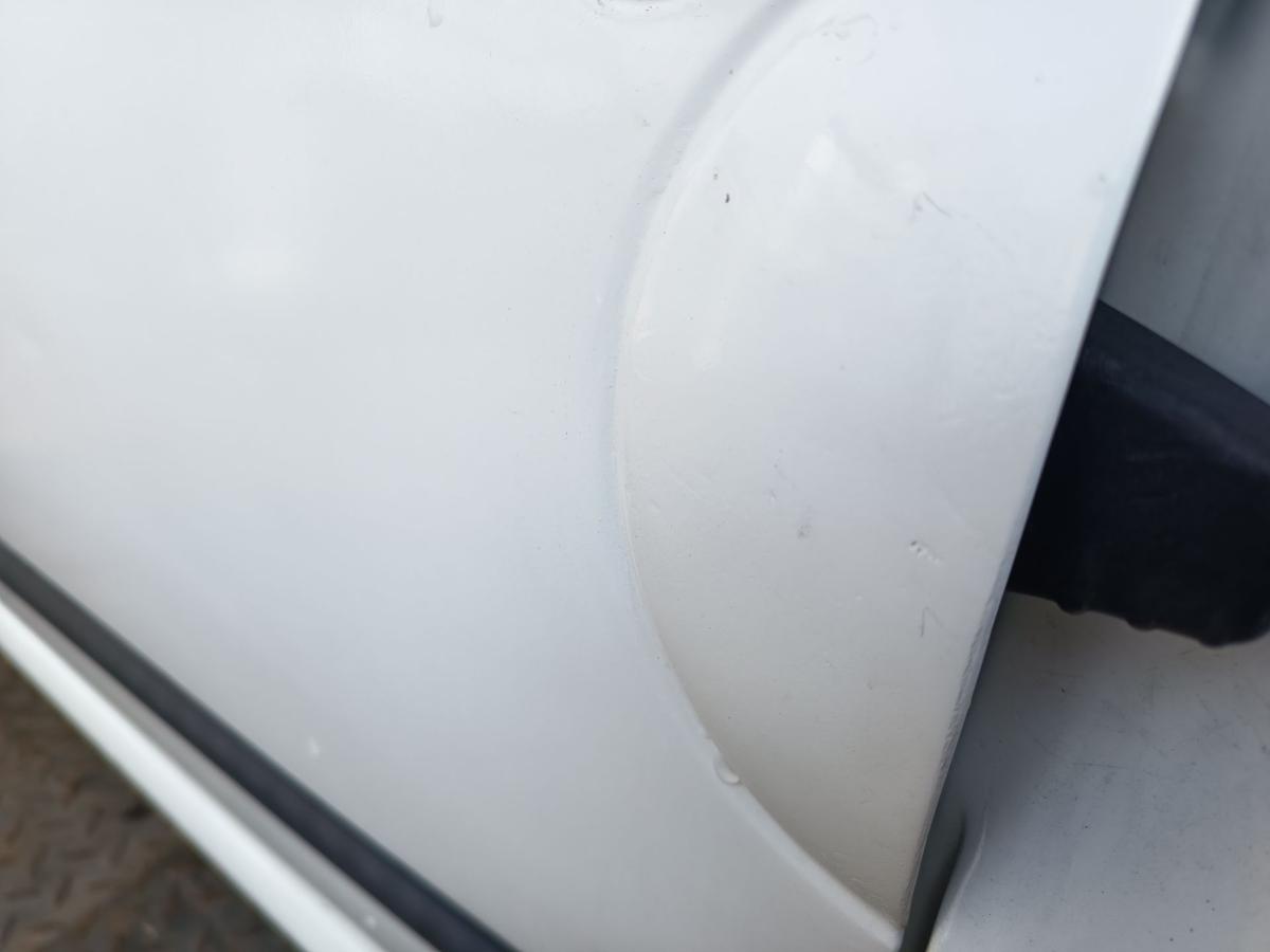 Renault Twingo II original T&uuml;r links Fahrer 369 Arktiswei&szlig; Bj 2009