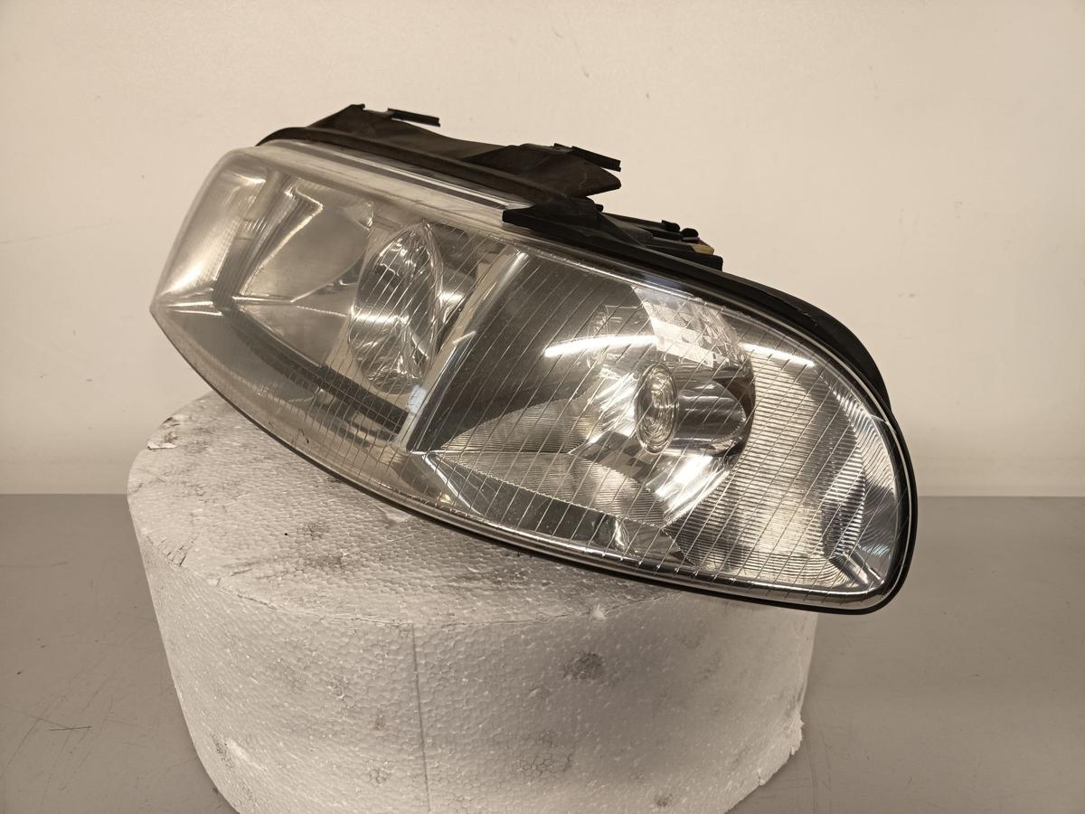 Audi A4 B5 Limo orig Scheinwerfer links 8D0941029AK Fahrerseite Bj 2000