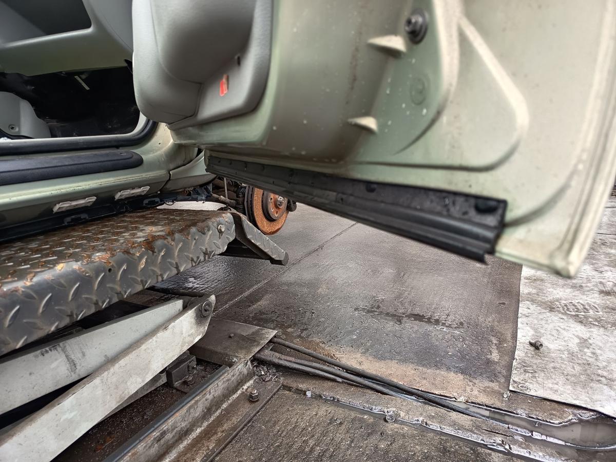 Renault Kangoo 1 original T&uuml;r vorn rechts Beifahrer NV191 Beige Bj 2001