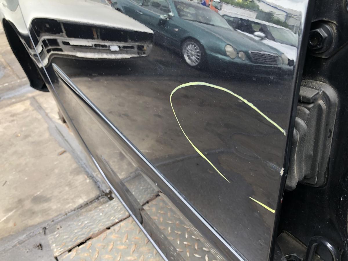 VW Golf V Limo original Tür hinten rechts Fond C9Z Black magic Bj 2008