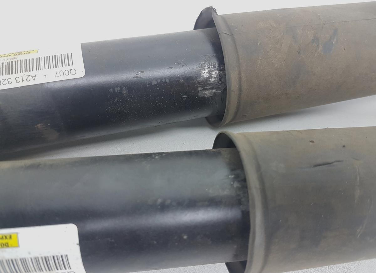 Mercedes E Klasse S213 Sto&szlig;d&auml;mpfer hinten Hinterachse Bj2023 A2133207301