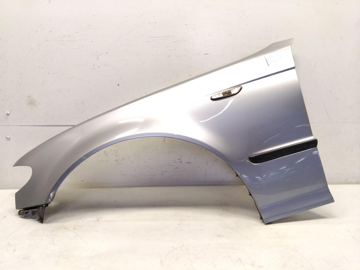 BMW 3er E46 Limo Facelift original Kotflügel vorn links BJ2005 A08 silbergrau