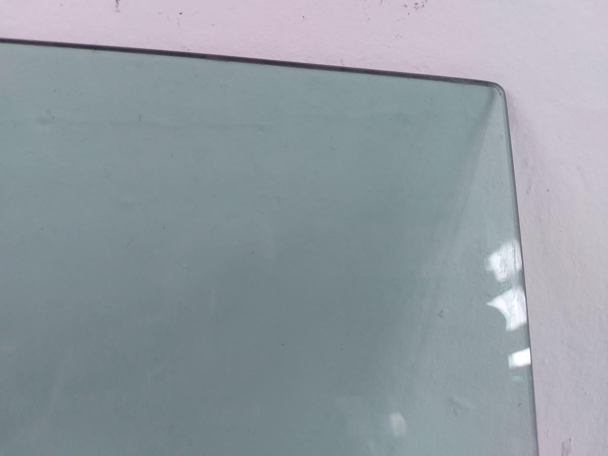 Ford Focus DYB CEW Turnier T&uuml;rscheibe hinten rechts Seitenscheibe Colorglas