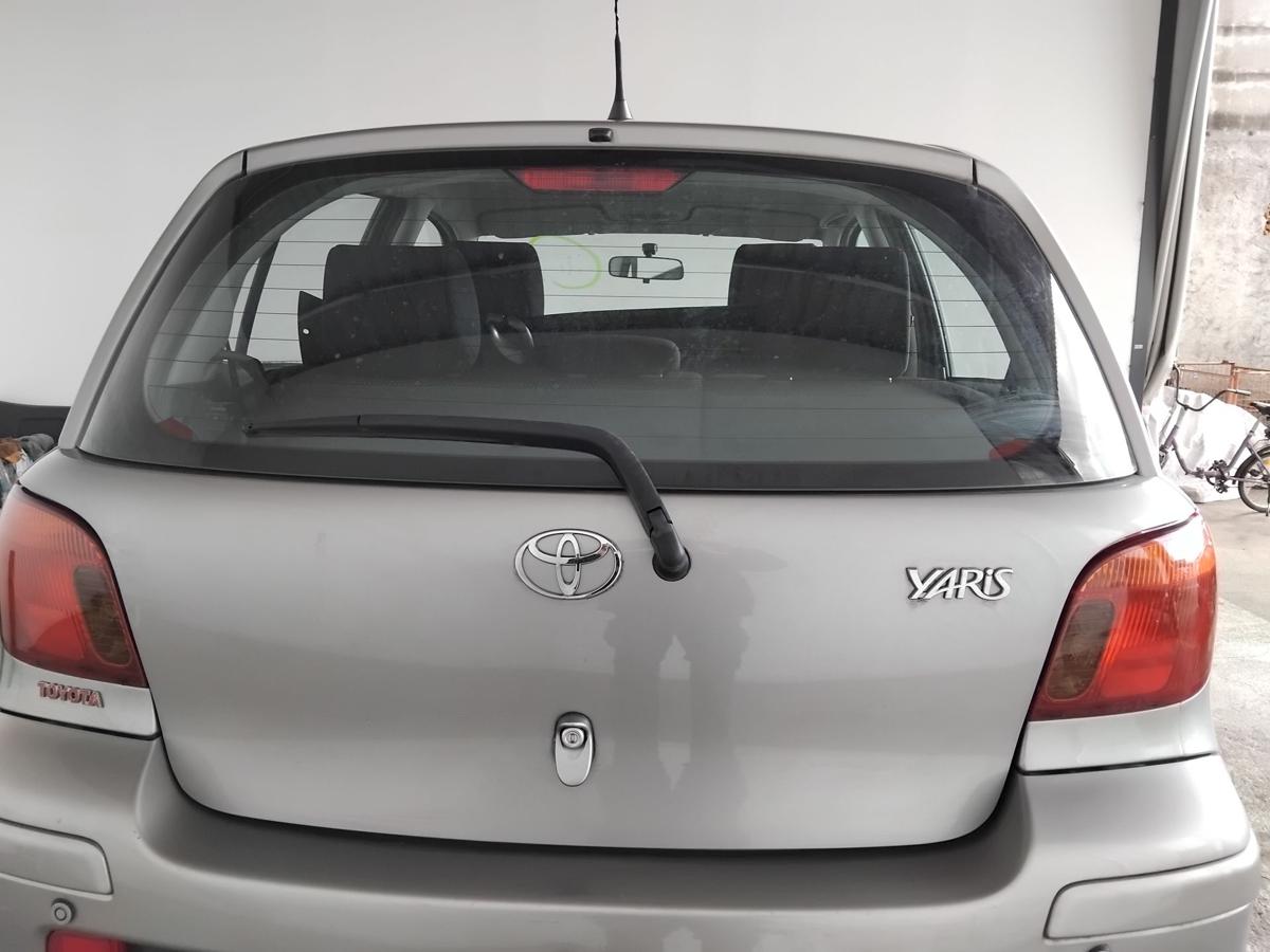 Toyota Yaris P1 Heckklappe Produktionsland Japan inkl. Heckscheibe BJ2004 1D2 Silbergrau