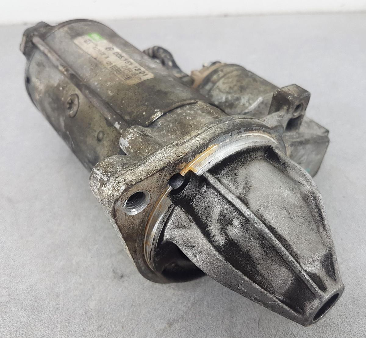 Mercedes Vito 639 Anlasser Starter A0051511301 Bj2005 2,2CDI 80kw 646982
