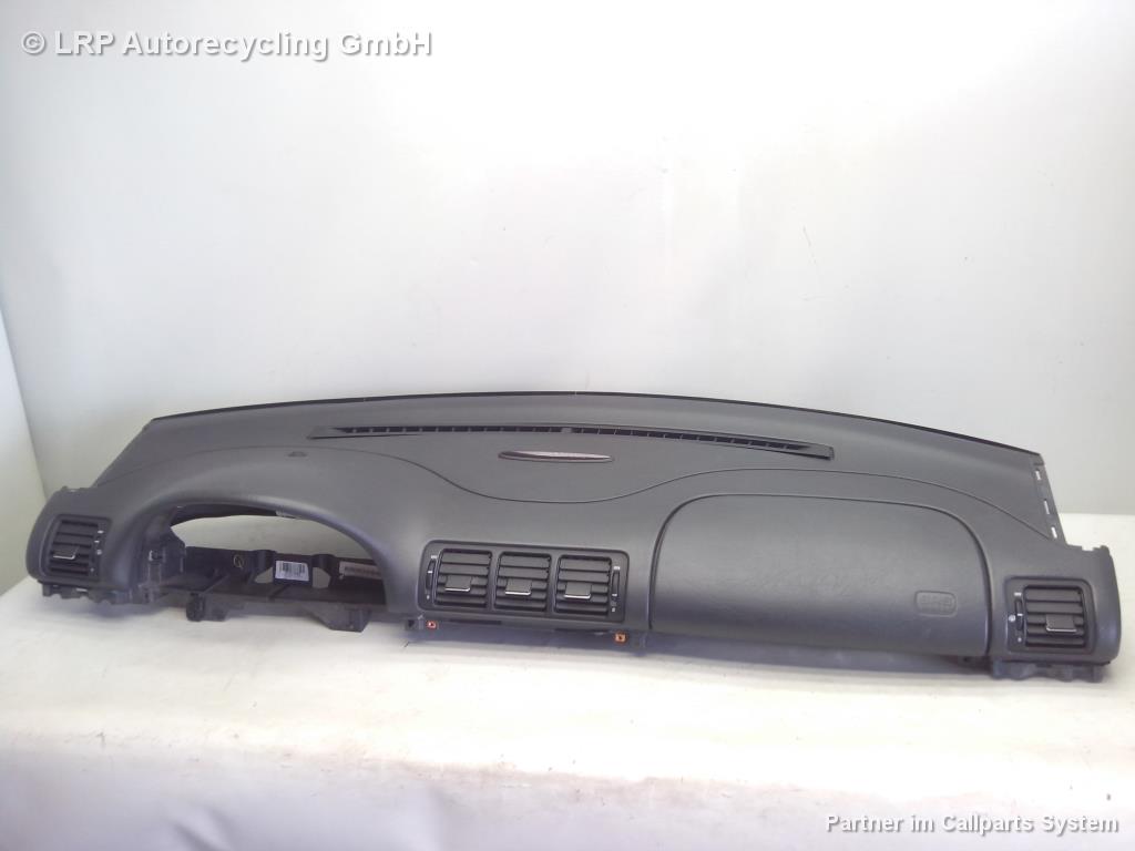 Mercedes Benz ML W163 BJ2003 Oberteil Armaturenbrett Cockpit A1636803887