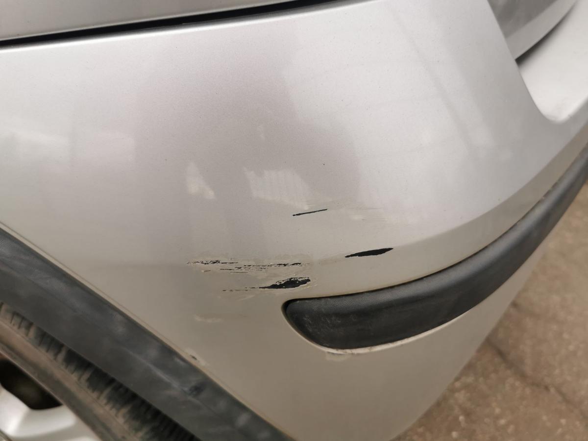 Opel Corsa C Stossf&auml;nger Stossstange Bumper hinten Z157 Starsilber ab 04 BILDER