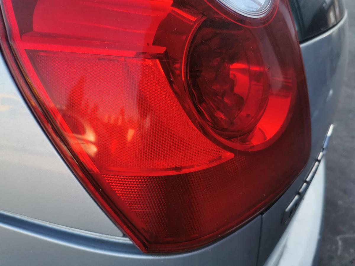 Mazda 5 CR Rückleuchte Schlussleuchte Rücklicht Lampe hinten links bis 2008