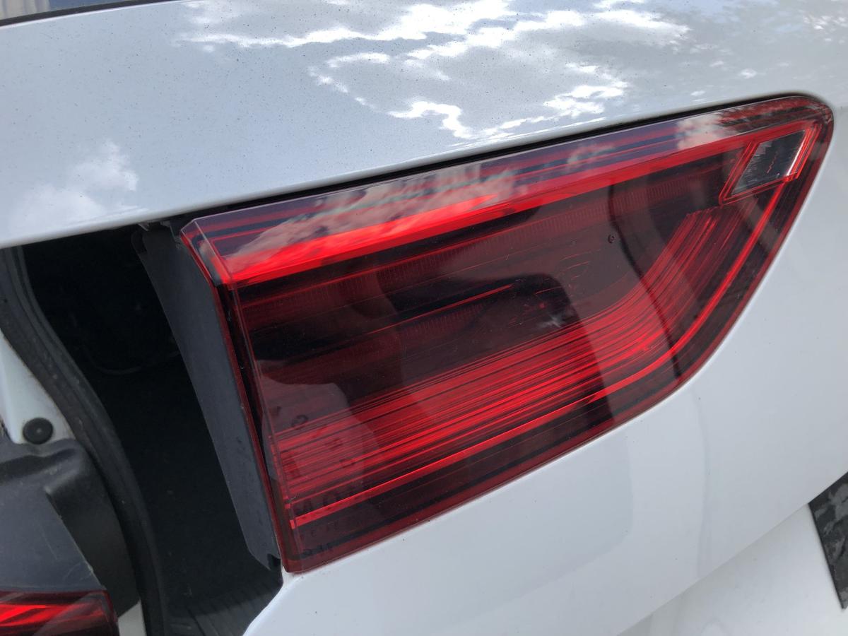 VW Golf 8 VIII CD Variant Rückleuchte innen links Rücklicht Heckleuchte LED