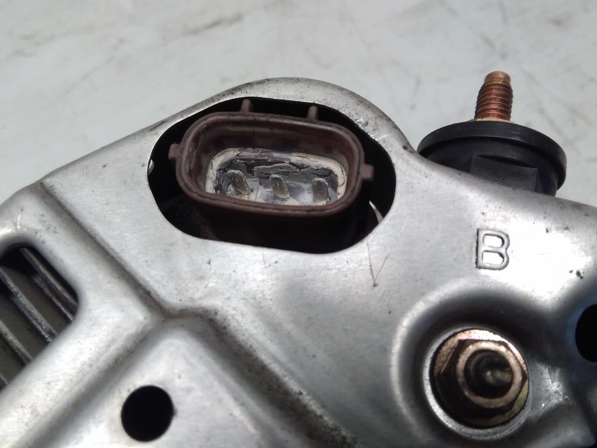 Rover 75 RJ original Lichtmaschine 1.8 88kw Denso YLE102370 BJ1999