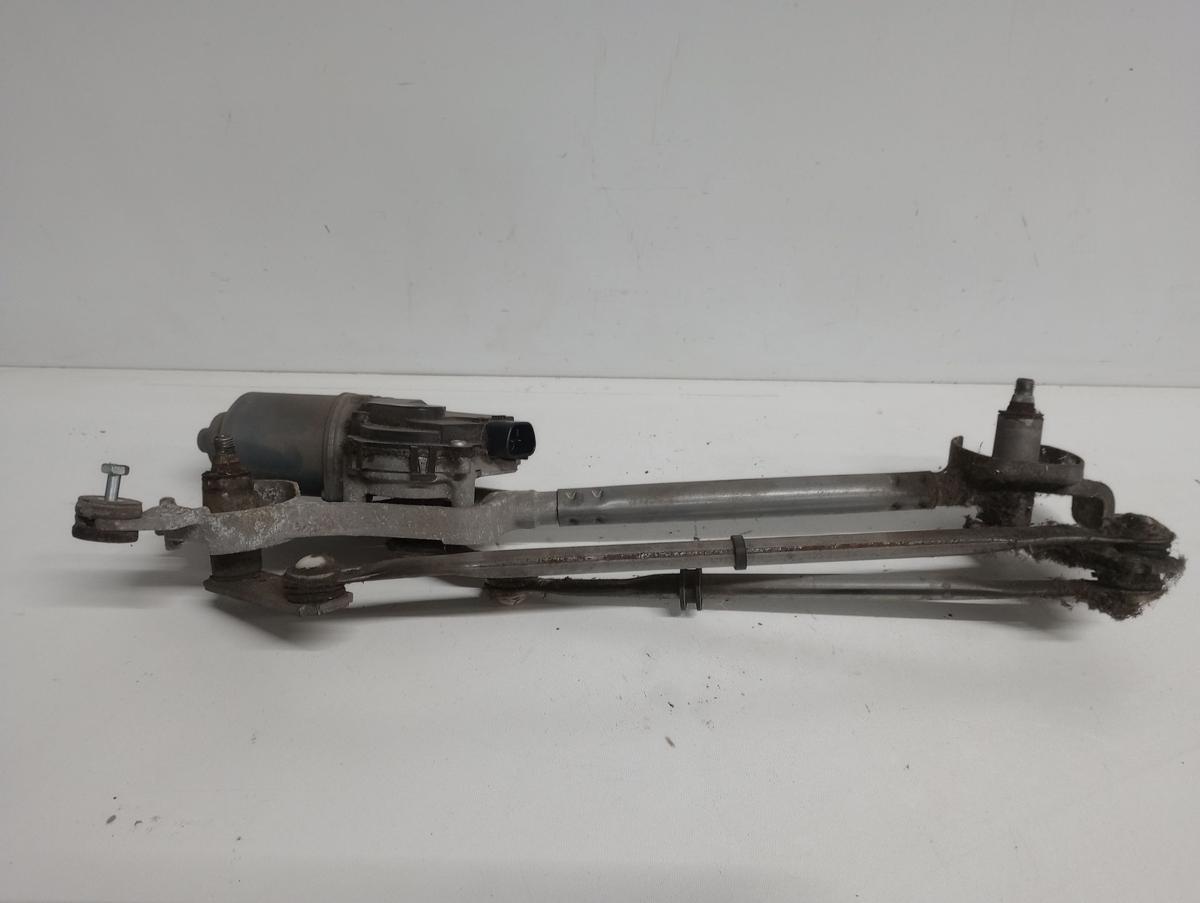 Subaru Impreza III original Wischermotor vorn mit Gestänge Bj 2009