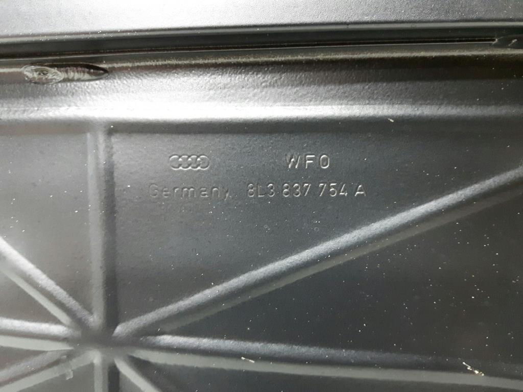 Audi A3 8L 3 türig Bj.2000 original Türrahmen vorn rechts 8L3837754A