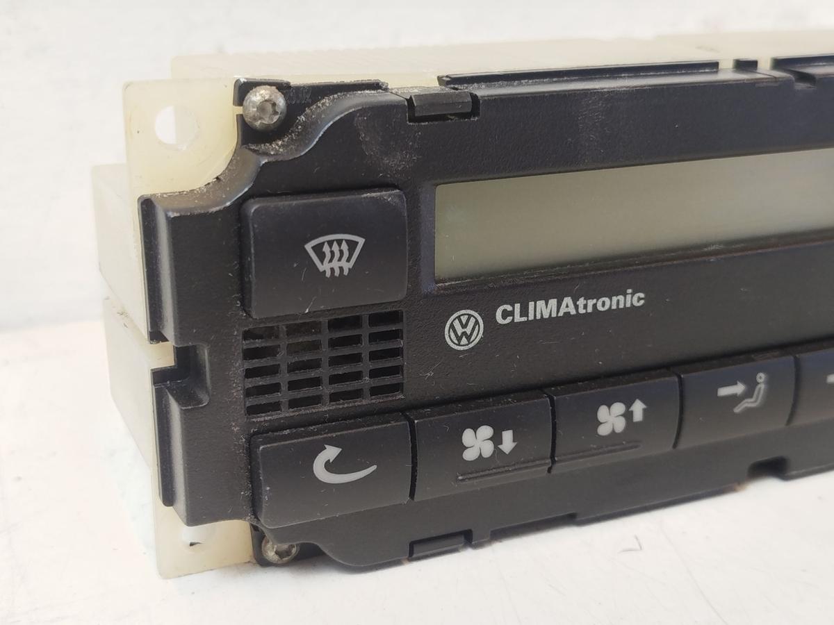 VW Passat 3B B5 Klimabedienteil Klimaautomatik Heizungsregulierung Hella OEM