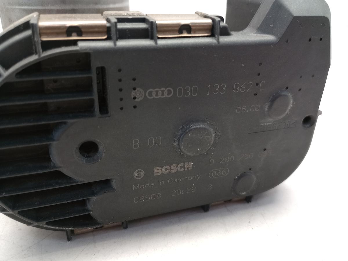 VW Polo 6N orig Drosselklappe 999ccm 37kW Benzin 030133062C Bj 2000