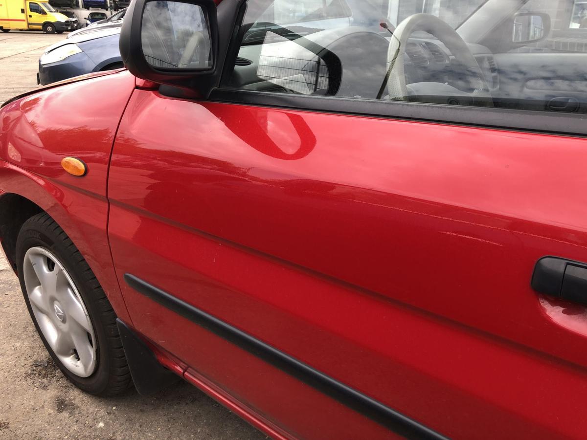 Mazda Demio DW T&uuml;r vorn links Fahrert&uuml;r im Rohbau rot Autot&uuml;r