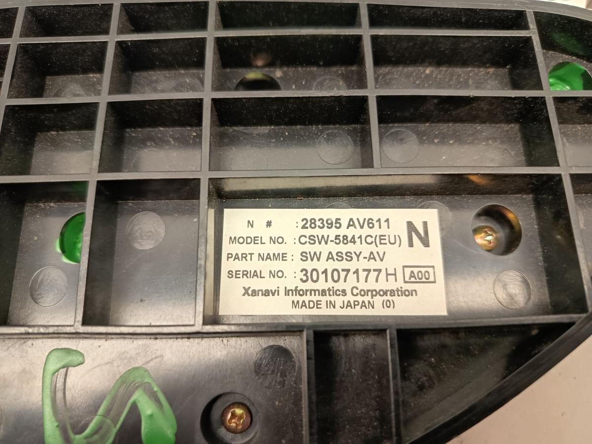 Nissan Primera P12 original Heizungsbet&auml;tigung Klimaautomatik Bj 2003