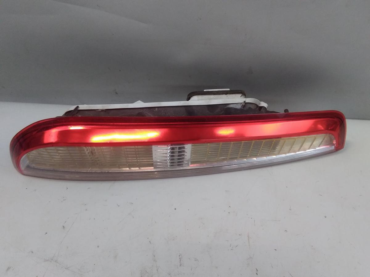 Ford Focus II DA3 Kombi orig R&uuml;ckleuchte Heckleuchte links BJ2009 Facelift LED