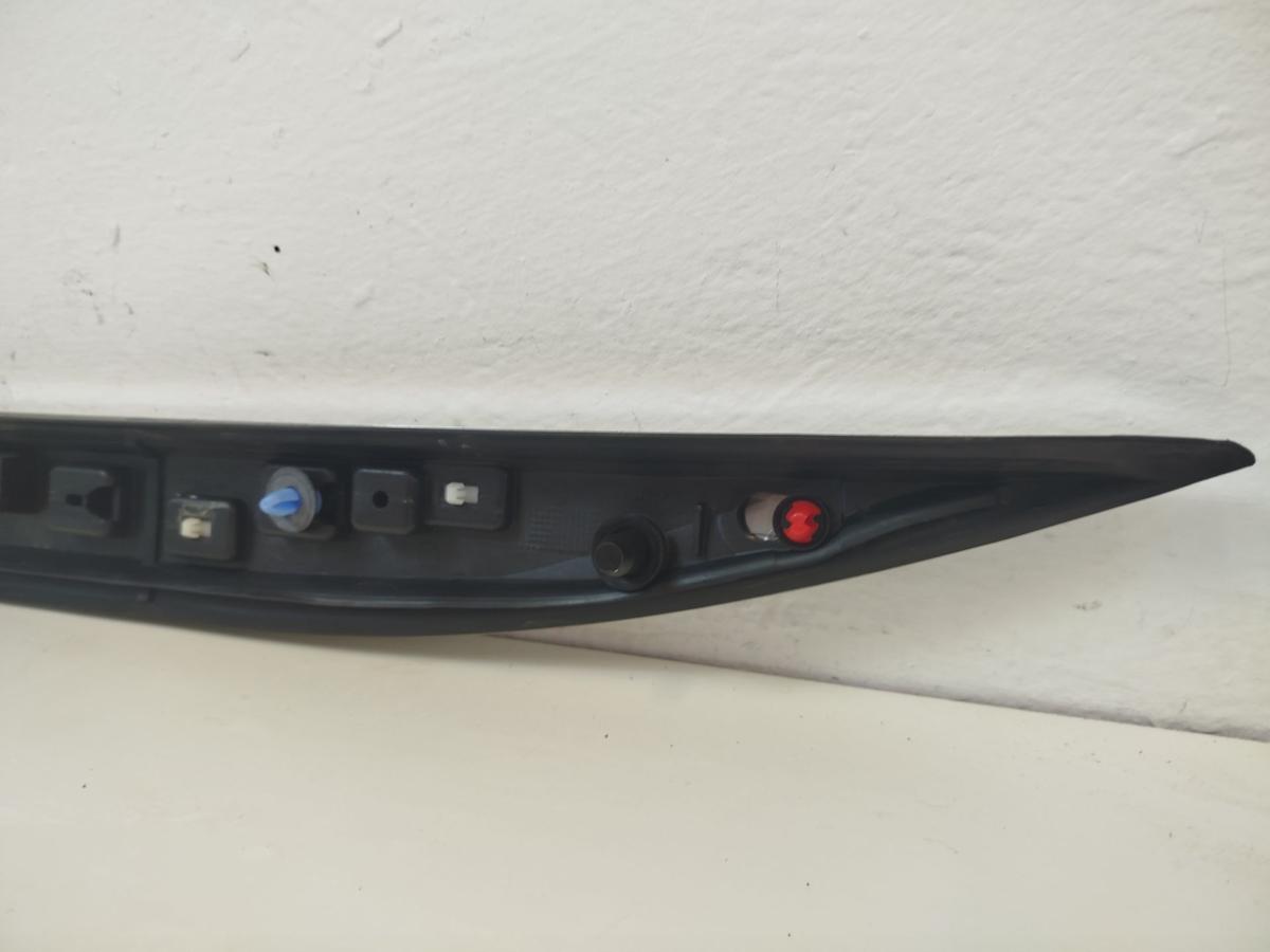 Peugeot 2008 I CU Zierleiste T&uuml;r hinten rechts unten Chromleiste OEM