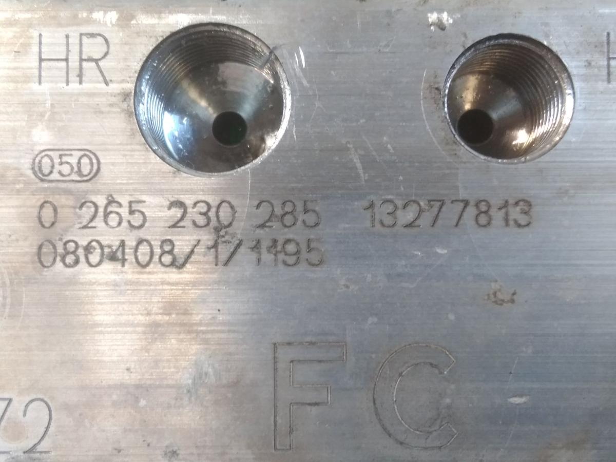 Opel Corsa D original ABS-Block 13277813 0265230285 0265950402 Bj.2008