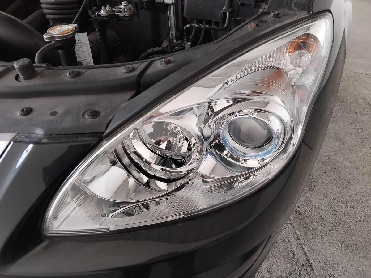 Hyundai i30 FD original Scheinwerfer links SAMLIP Halogen mit LWR BJ2008