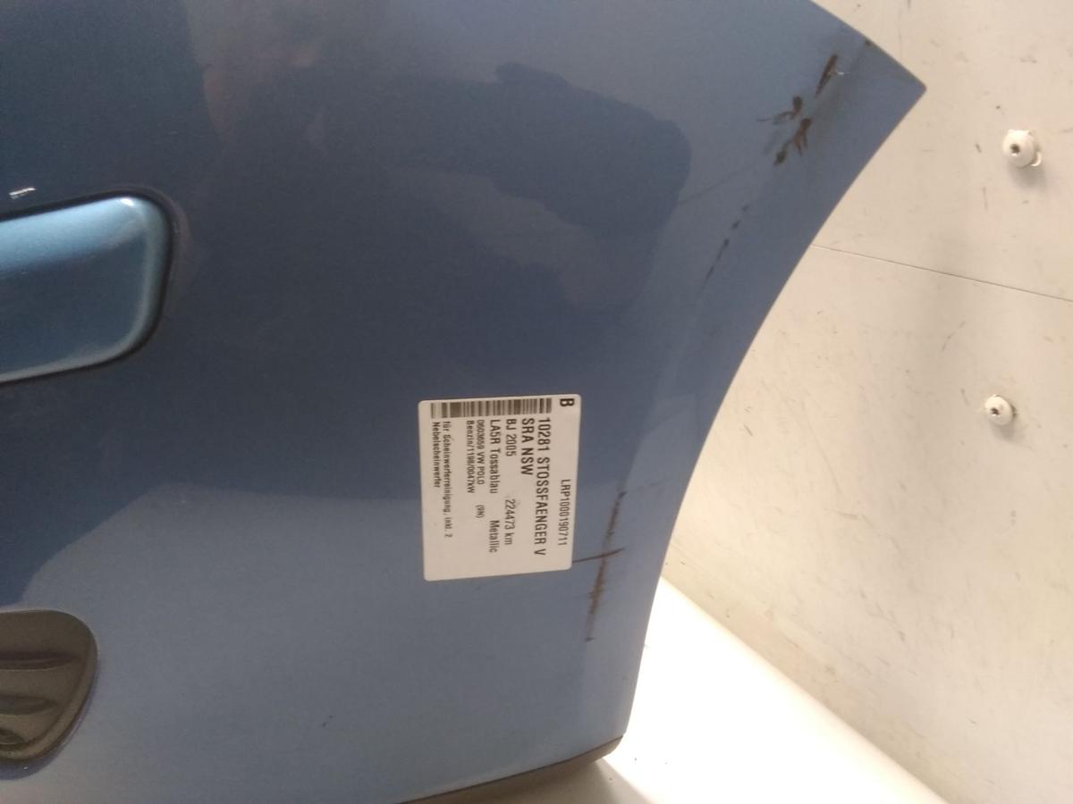 VW Polo 9N3 original Stoßstange Stoßfänger vorn LA5R Tossablaumet. SRA BJ2005