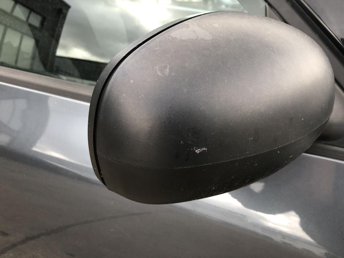 Skoda Fabia 5J Au&szlig;enspiegel rechts Spiegel Seitenspiegel manuelle Verstellung