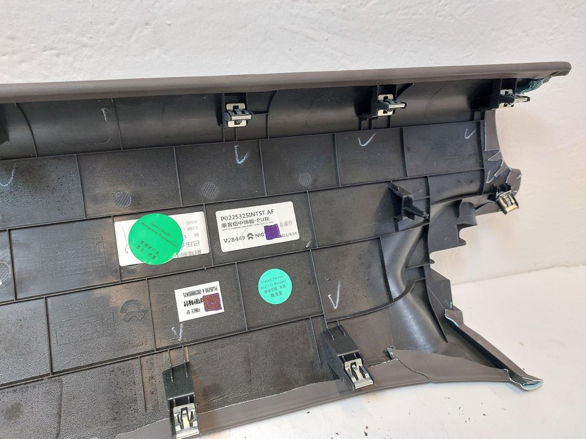 NIO ET7 Elektro Innenverkleidung Blende Armaturenbrett rechts Kunstleder OEM